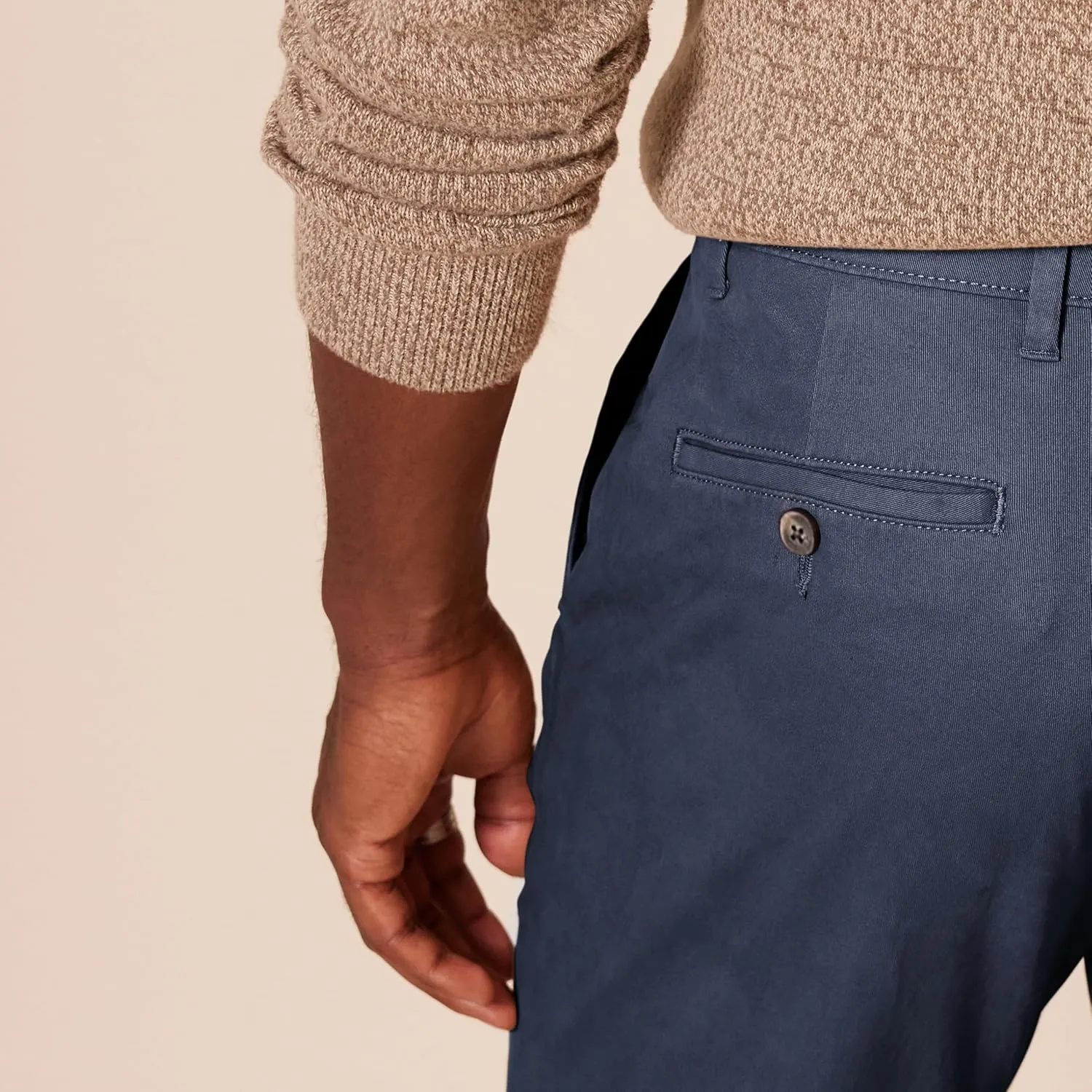 Amazon Essentials Men's Slim-Fit Casual Stretch Chino Pant